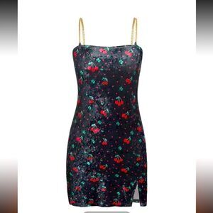 🍒🍒🍒Cherry print  Velvet lightweight, high stretch chainlink strap dress says
